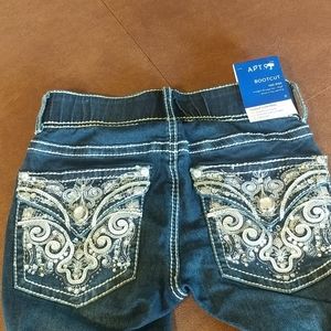 Apt 9 tummy control jeans